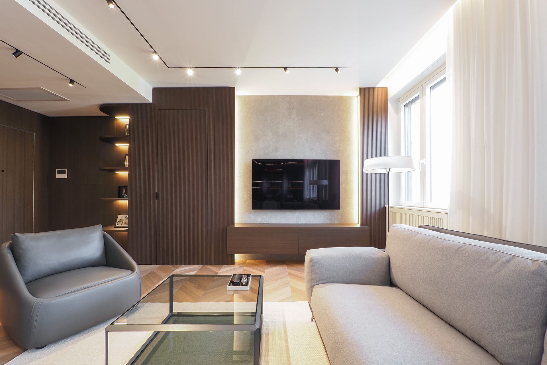 APPARTAMENTO IN2  Un abito sartoriale tra architettura e arredo