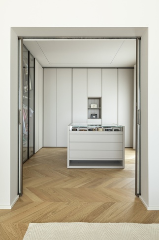 Cabina Armadio in stile mediterraneo di 16 di EasyRelooking srls Cabina Armadio in stile mediterraneo di 16 di EasyRelooking srls