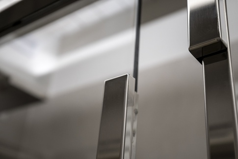 Bagno in stile contemporaneo di 4 di Studio Contemponareo