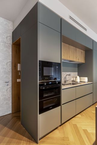 Ingresso in stile contemporaneo di 4 di Lascia la Scia
