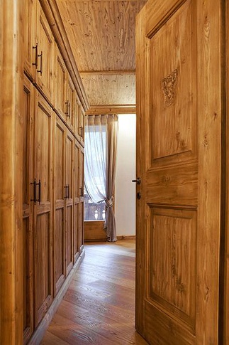 Cameretta Bambini in stile rustico di 11 di Elena Vigano' Architetto