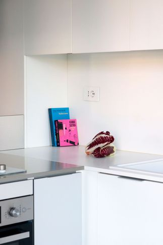 Cucina in stile eclettico di 20 di FLUSSO ~ Studio di Micol Zarola