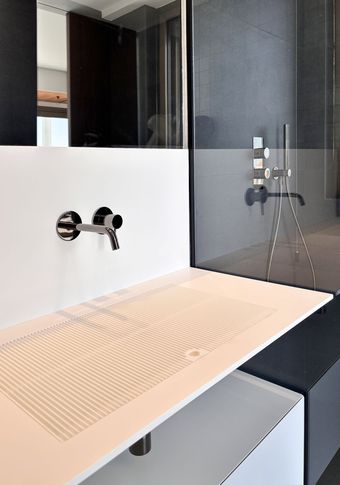 Bagno in stile moderno di 5 di Alessandro Magno Studio Bagno in stile moderno di 5 di Alessandro Magno Studio