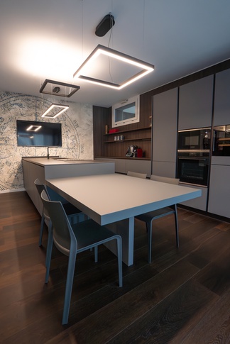 Open Space in stile moderno di 80 di BF interni