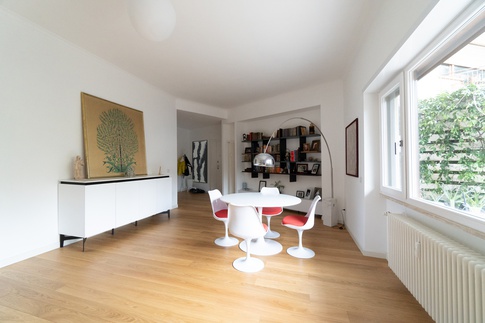 Soggiorno in stile moderno di 40 di LIT-ARCHITECTS