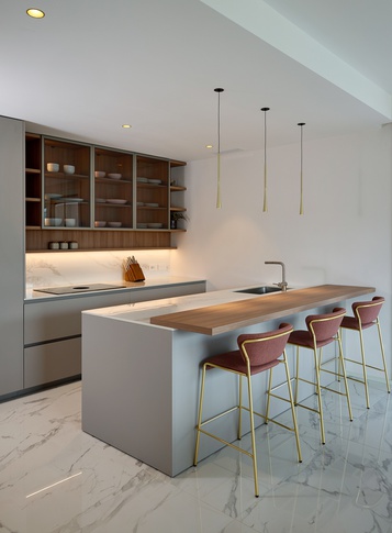 Cucina in stile contemporaneo di 33 di DQA Studio di architettura