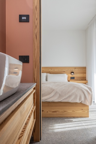 Camera da Letto in stile minimal di 18 di Arredamenti Andalo Camera da Letto in stile minimal di 18 di Arredamenti Andalo