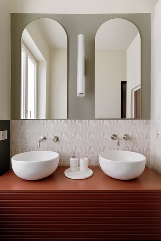 Bagno in stile contemporaneo di 5 di ARCHIELLE Bagno in stile contemporaneo di 5 di ARCHIELLE