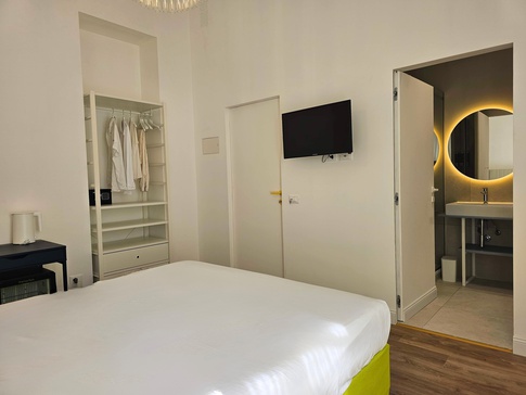 Camera da Letto in stile classico di 14 di Alessandra Gambino Architetto - AGA