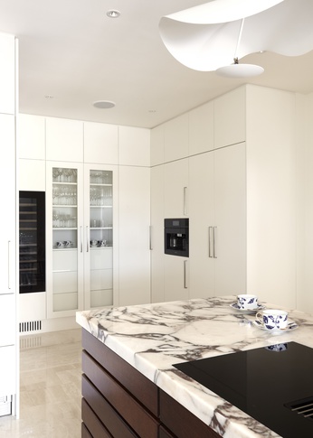 Cucina in stile glamour di 25 di NOMADE ARCHITETTURA Cucina in stile glamour di 25 di NOMADE ARCHITETTURA