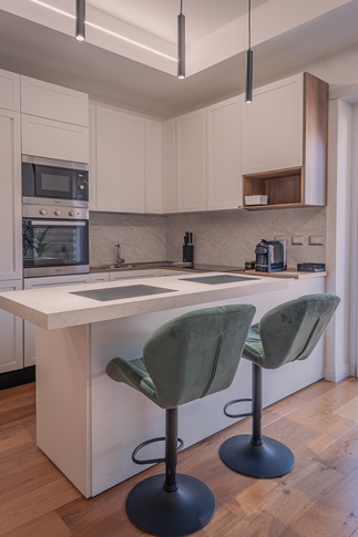 Open Space in stile contemporaneo di 33 di Arch.j Floriana Ferraioli