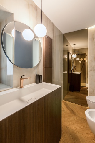 Bagno in stile contemporaneo di 5 di Francesco Cardano Interior Designer Bagno in stile contemporaneo di 5 di Francesco Cardano Interior Designer