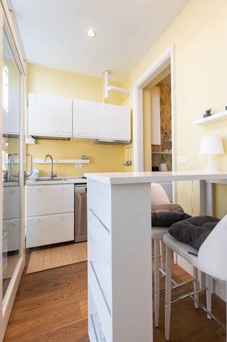 Cucina in stile contemporaneo di 3 di Unusual Studio