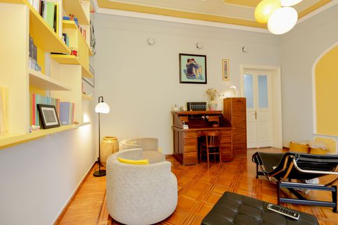Studio in stile classico di 14 di Valentina Solera Architetto