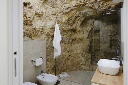 Bagno in stile rustico di 7 di ValentinaZoccoArchitetto Bagno in stile rustico di 7 di ValentinaZoccoArchitetto