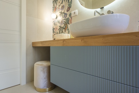 Bagno in stile contemporaneo di 5 di LD Arch & Design