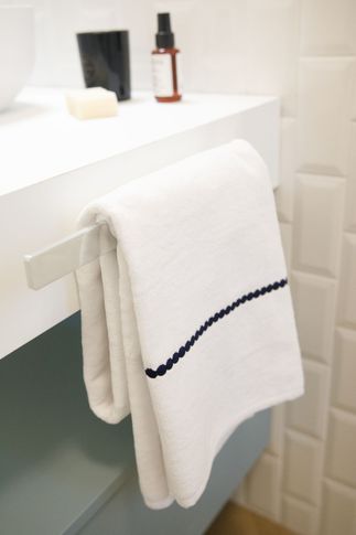 Bagno in stile moderno di 7 di Ada Airoldi Interior designer