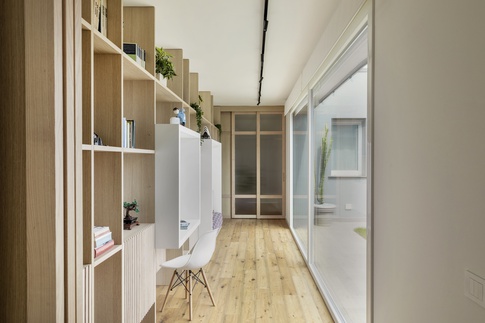 Corridoio in stile giapponese di 21 di Chantal Forzatti architetto