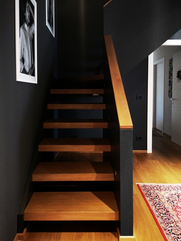 Ingresso in stile contemporaneo di 12 di Studio MAC Ingresso in stile contemporaneo di 12 di Studio MAC