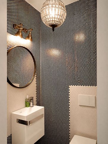 Bagno di Servizio in stile moderno di 3 di Equus Architects