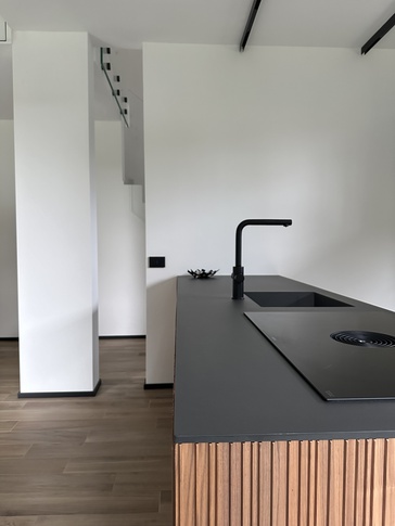 Cucina in stile moderno di 15 di Vittoria Ostini