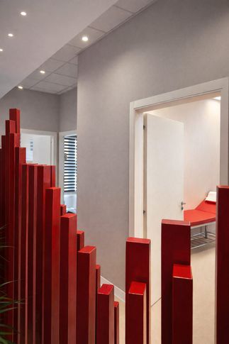 Open Space in stile moderno di 450 di Studio di Architettura Luigi Pezzella