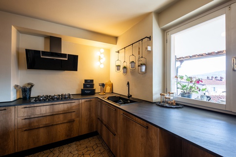 Cucina in stile eclettico di 10 di Valeria Home Interior Cucina in stile eclettico di 10 di Valeria Home Interior