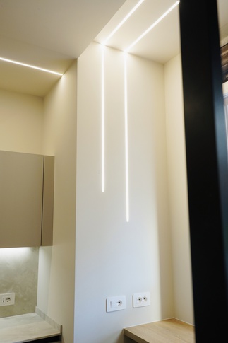 Cucina in stile contemporaneo di 7 di Rinnova Home 3d Cucina in stile contemporaneo di 7 di Rinnova Home 3d