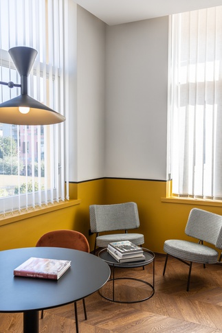 Ingresso in stile glamour di 20 di 2DA labdesign Ingresso in stile glamour di 20 di 2DA labdesign