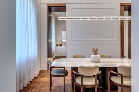 Sala da Pranzo in stile contemporaneo di 30 di MOB Architects