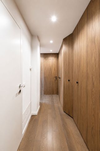 Ingresso in stile contemporaneo di 10 di Desearq studio - architettura e interior design Ingresso in stile contemporaneo di 10 di Desearq studio - architettura e interior design