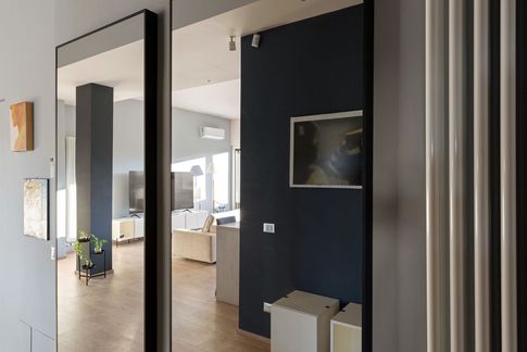Ingresso in stile contemporaneo di 23 di alberto4house Ingresso in stile contemporaneo di 23 di alberto4house