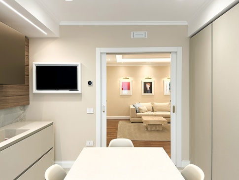 Cucina in stile contemporaneo di 14 di Studio Gaetano Riccardelli Cucina in stile contemporaneo di 14 di Studio Gaetano Riccardelli