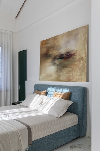 Open Space in stile moderno di 140 di CarnetCasa