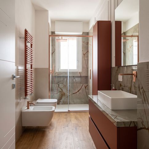 Bagno di Servizio in stile contemporaneo di 5 di SaturninoStudio Architecture and Design Bagno di Servizio in stile contemporaneo di 5 di SaturninoStudio Architecture and Design