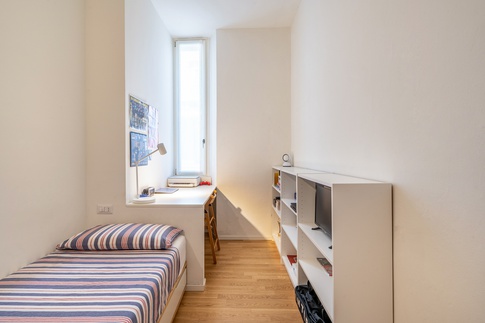 Camera da Letto in stile contemporaneo di 11 di studioaria Camera da Letto in stile contemporaneo di 11 di studioaria