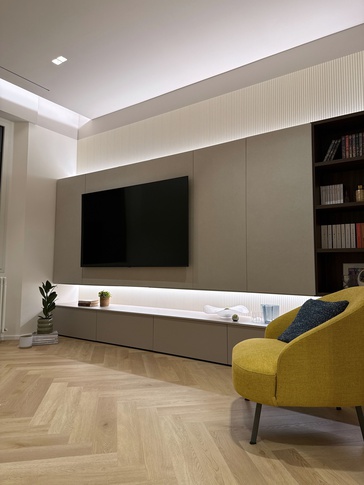 Soggiorno in stile contemporaneo di 18 di Ester Barboni architetto Soggiorno in stile contemporaneo di 18 di Ester Barboni architetto