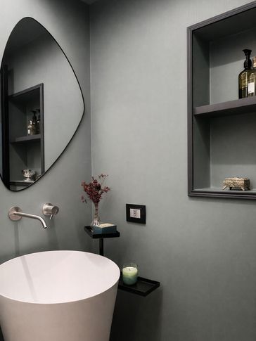 Bagno in stile contemporaneo di 7 di NOMASS