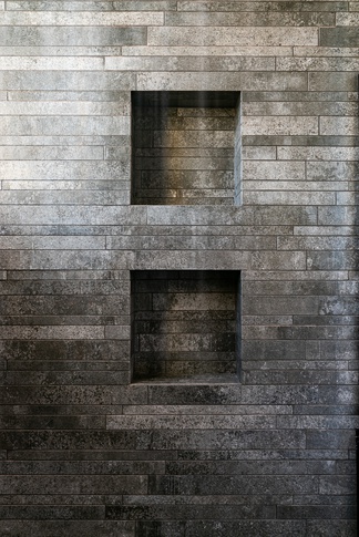 Bagno in stile moderno di 7 di Marco D'Andrea Architettura + Interior Design