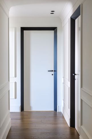 Corridoio in stile contemporaneo di 7 di Pamela Camposano Ingegnere Architetto