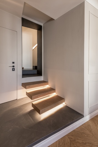 Open Space in stile transitional di 26 di Francesco Cardano Interior Designer Open Space in stile transitional di 26 di Francesco Cardano Interior Designer