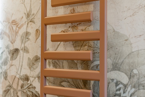 Bagno in stile contemporaneo di 5 di Claudia Del Core Architetto