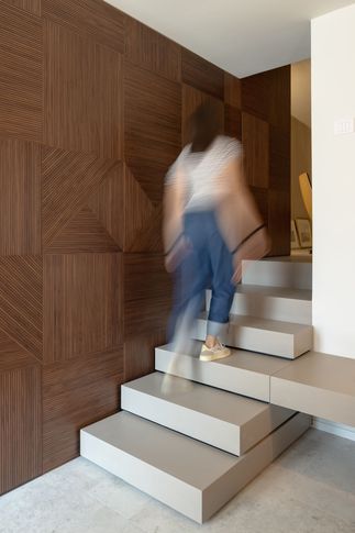 Ingresso in stile contemporaneo di 14 di Abitacolo Interni