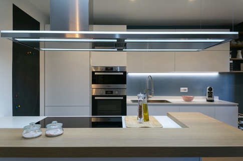 Open Space in stile moderno di 45 di zero6studio