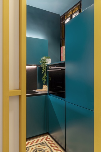 Cucina in stile pop art di 85 di Chantal Forzatti architetto Cucina in stile pop art di 85 di Chantal Forzatti architetto