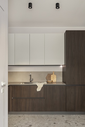 Cucina in stile minimal di 22 di Sofia Carta Studio