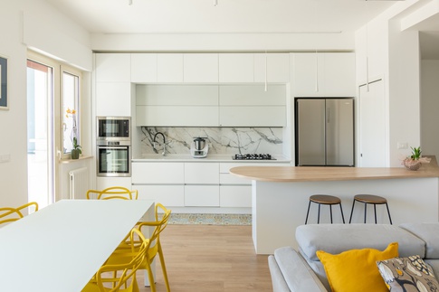 Open Space in stile contemporaneo di 33 di Micro Interior Design