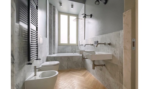 Bagno in stile minimal di 5 di LIT-ARCHITECTS Bagno in stile minimal di 5 di LIT-ARCHITECTS