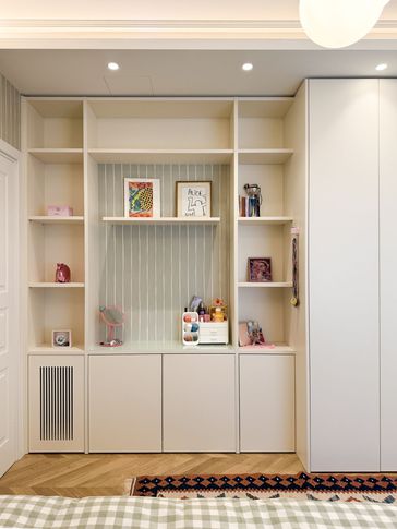 Cameretta Bambini in stile contemporaneo di 14 di Studio Gaetano Riccardelli