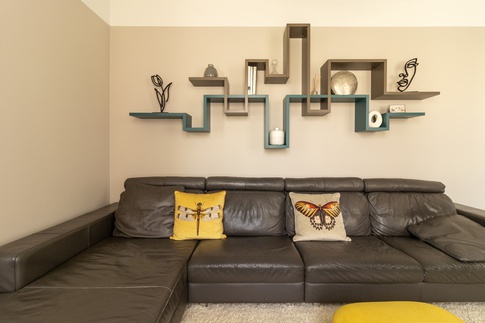 Soggiorno in stile contemporaneo di 20 di Caterina Scamardella Architetto